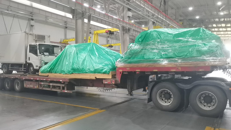 Universal External Cylindrical Grinding Machine  M1332 and M1450 shipment